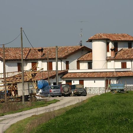 Farm Stay Agriturismo Cascina Giovanola Cassano Spinola ภายนอก รูปภาพ
