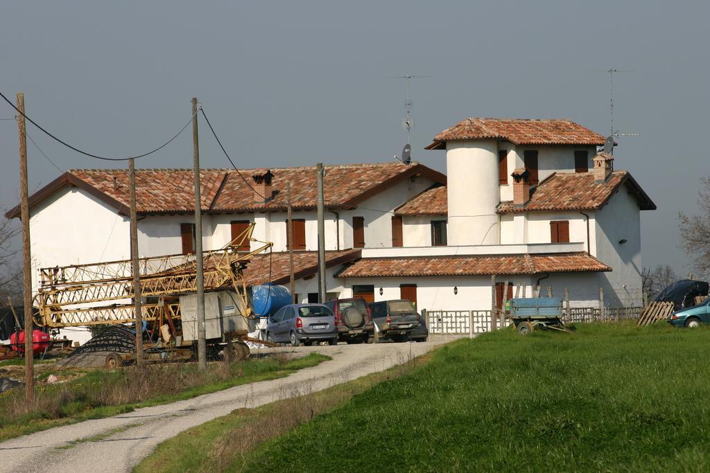 Farm Stay Agriturismo Cascina Giovanola Cassano Spinola ภายนอก รูปภาพ